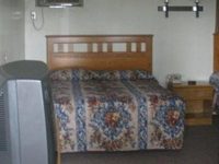 Edge O' The Woods Motel