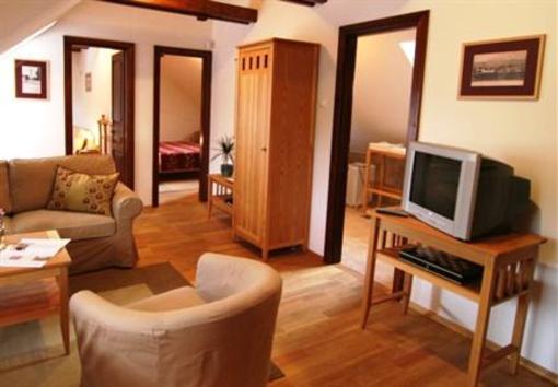 фото отеля Oroszlanos Borhotel es Vendeglo