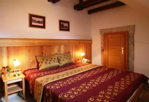 фото отеля Oroszlanos Borhotel es Vendeglo