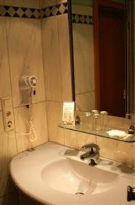 фото отеля Hotel Graf Von Oberg Lahstedt