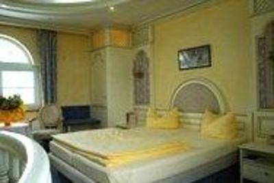 фото отеля Hotel Spanischer Hof