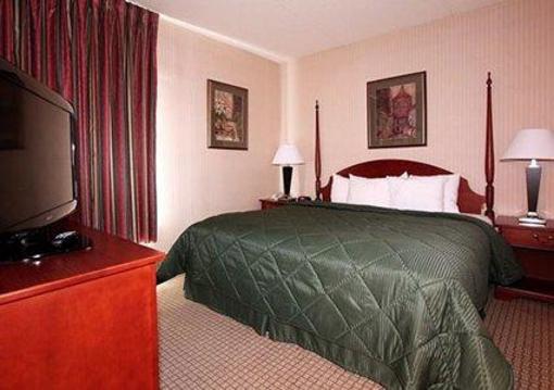 фото отеля Comfort Inn & Suites - York