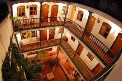 фото отеля Hostal Dona Esther