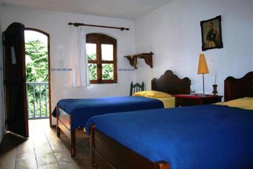 фото отеля Hostal Dona Esther