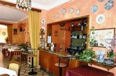 фото отеля Albergo Paradiso Maccagno