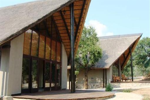 фото отеля Morokolo Game Lodge