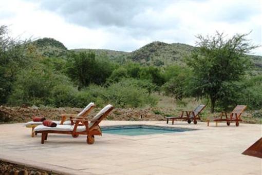 фото отеля Morokolo Game Lodge