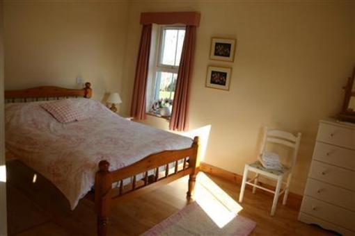 фото отеля Blackberry Cottage Lisnaskea
