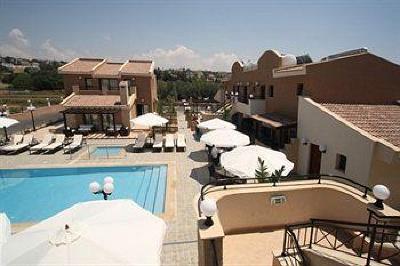 фото отеля Avillion Holiday Apartments Paphos