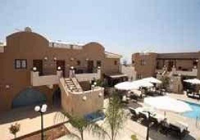 фото отеля Avillion Holiday Apartments Paphos