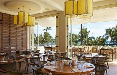 фото отеля Hyatt Regency Waikiki Resort & Spa