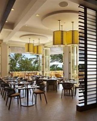фото отеля Hyatt Regency Waikiki Resort & Spa