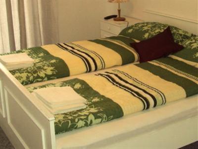 фото отеля Two Brothers Inn