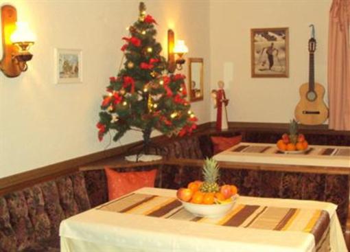 фото отеля Two Brothers Inn