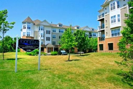 фото отеля Riverview Landing Apartments Eagleville