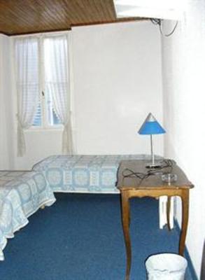 фото отеля Central Hotel Nimes