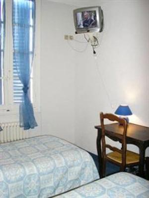 фото отеля Central Hotel Nimes