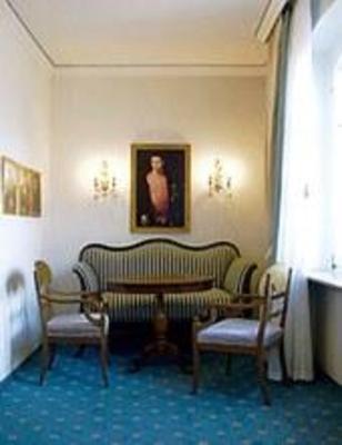 фото отеля Romantik Hotel Goldener Karpfen