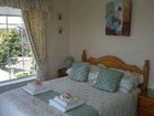 фото отеля Dovers House B&B Looe