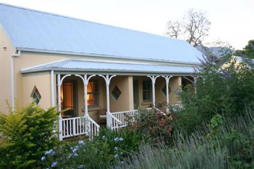 фото отеля Housemartin Guest Lodge