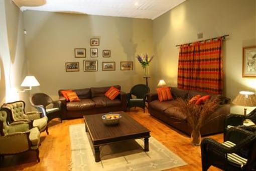 фото отеля Housemartin Guest Lodge