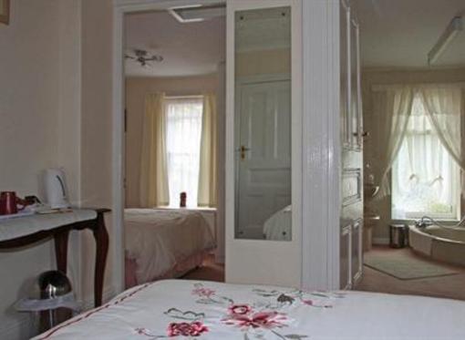 фото отеля Drakewalls Bed and Breakfast Gunnislake