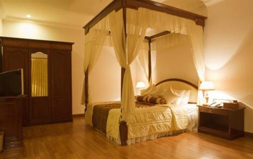 фото отеля Angkor Holiday Hotel