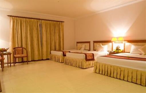 фото отеля Angkor Holiday Hotel