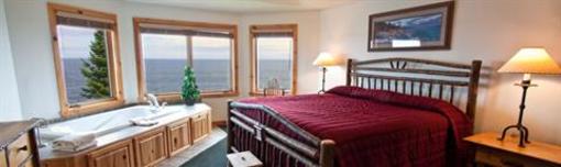 фото отеля Cove Point Lodge