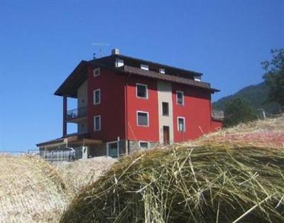 фото отеля Agriturismo Stella Orobica