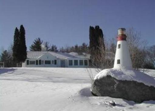 фото отеля Lighthouse Inn Bed & Breakfast and Cottages