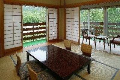 фото отеля Kamikochi Onsen Hotel