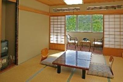 фото отеля Kamikochi Onsen Hotel