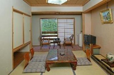 фото отеля Kamikochi Onsen Hotel