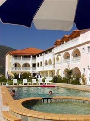 фото отеля Plessas Palace Hotel