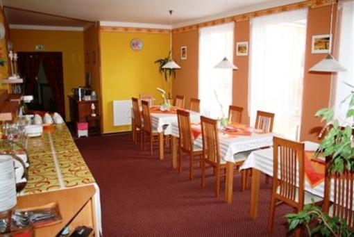 фото отеля Pension Three