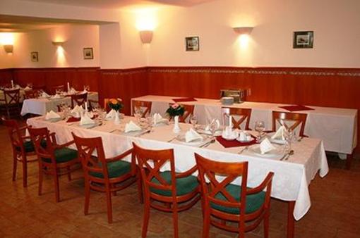 фото отеля Fonix Hotel Koroshegy