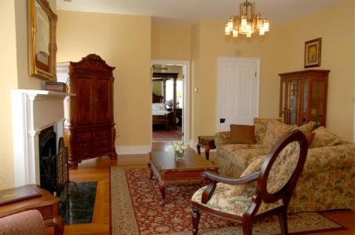 фото отеля Inn at Hunt Phelan