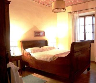 фото отеля Castello Di Razzano Hotel Alfiano Natta