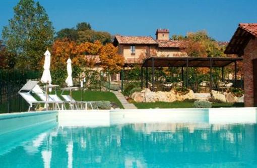 фото отеля Castello Di Razzano Hotel Alfiano Natta
