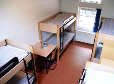 фото отеля Stayokay Hostel Apeldoorn