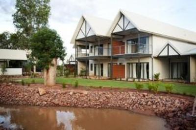 фото отеля Freshwater East Kimberley Apartments