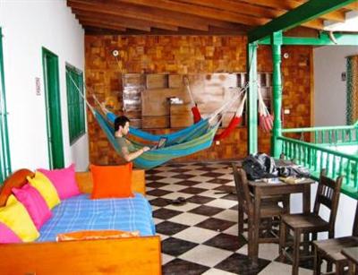 фото отеля The Wandering Paisa Backpackers Hostel