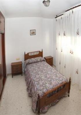 фото отеля Hostal Mediterraneo Torre del Mar