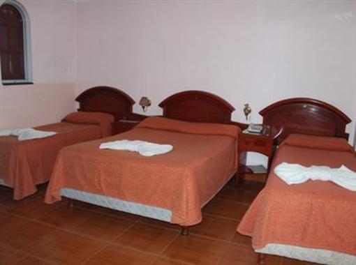 фото отеля Cumbre Hotel