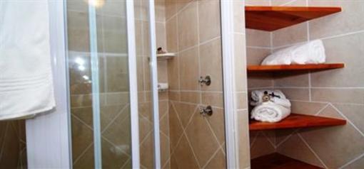фото отеля Masada Guest House B&B