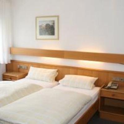 фото отеля Hotel Schweinsberg