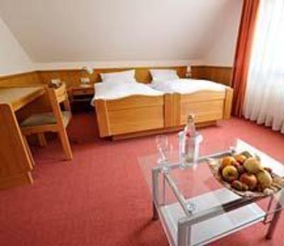 фото отеля Hotel Schweinsberg