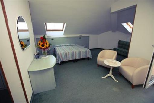фото отеля Hotel La Bussola Jesolo