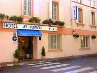 Les Platanes Hotel Villeneuve-sur-Lot